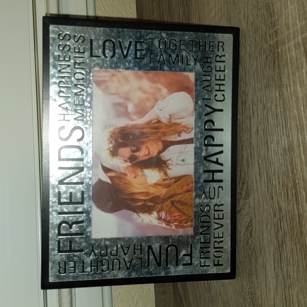 4x6 Friends Frame - Picture 1 of 1